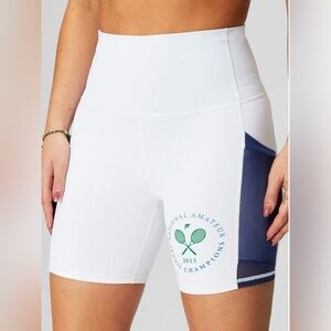 Fabletics On-The-Go PowerHold® Ultra HW 6'' Short